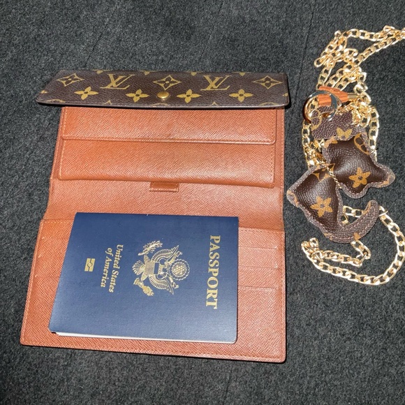 Louis Vuitton Handbags - ✅AUTHENTIC TRIFOLD INTERNATIONAL WALLET LOUIS VUITTON